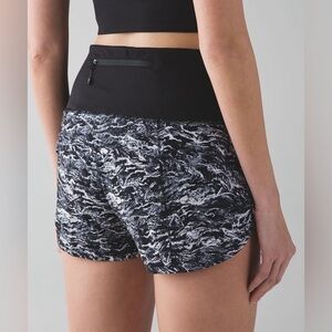 Lululemon Speed  Short (High Waist)